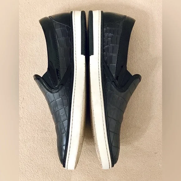 Jimmy Choo Men’s Grove Crocodile Embossed Black leather Slip On Sneaker SZ 43/10